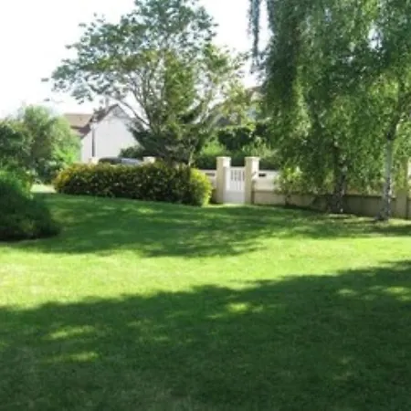 One-room In A Detached House 30km From Paris Vendégház Saint-Germain-lès-Corbeil